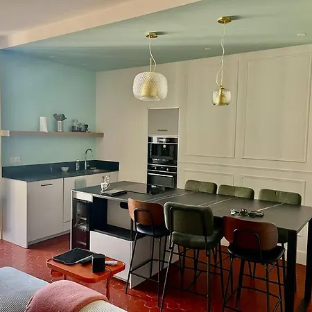 Apartamento T3 Au Coeur De La Hyères